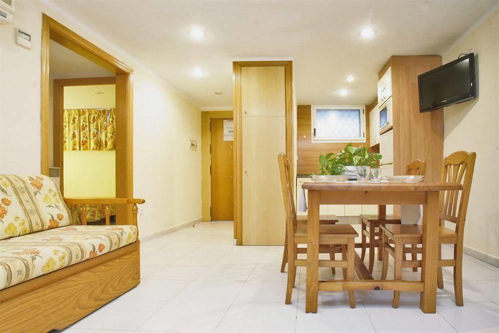 Rentalmar Los Peces Salou Exterior foto